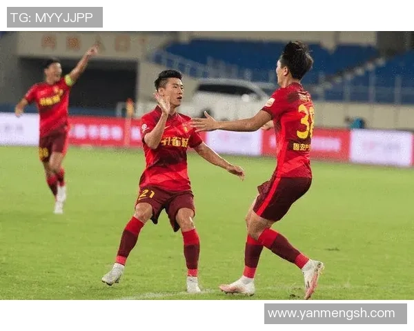 武汉网球队以64分领跑邀请赛积分榜展现强劲实力